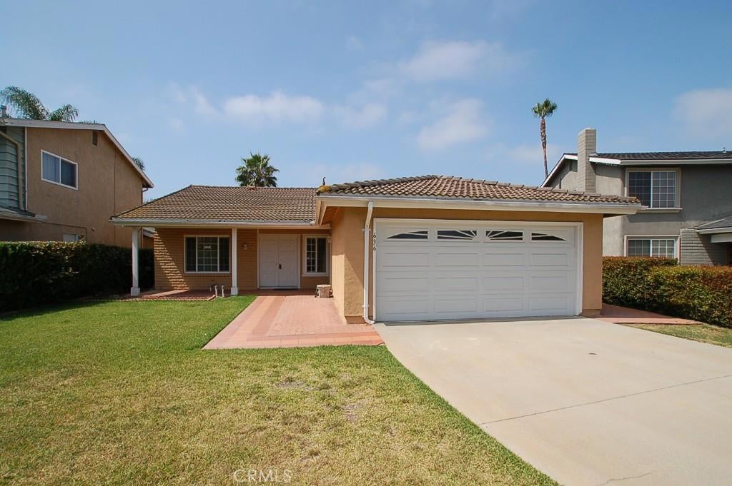 Photo of Listing #CV25074935