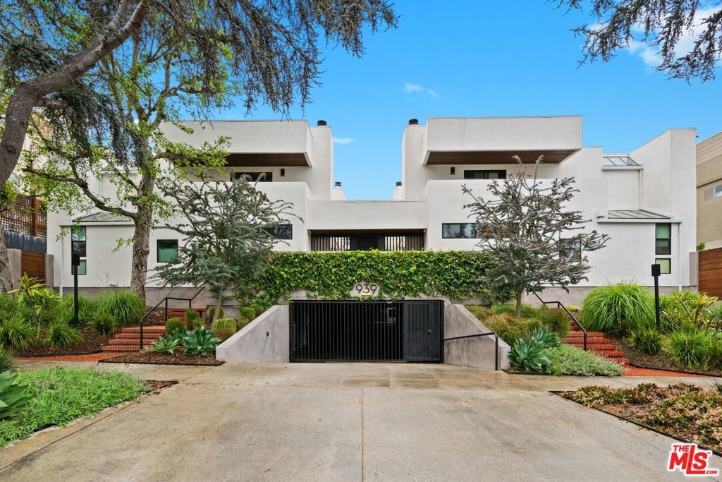 Photo of Listing #25521597