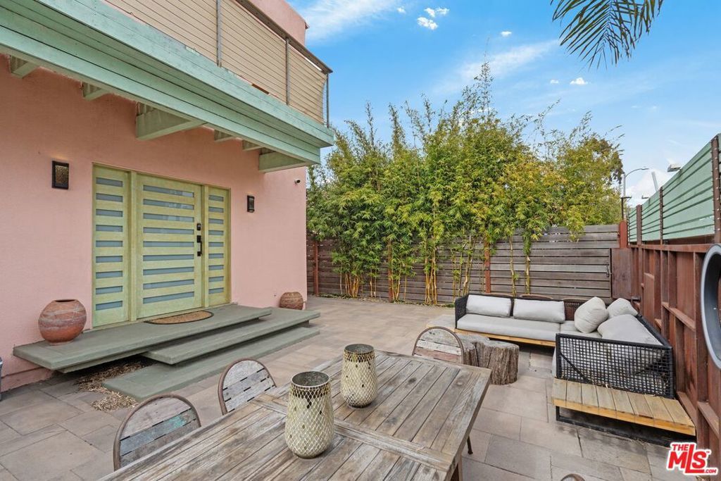 Photo of Listing #25521707