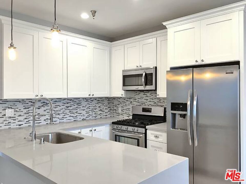 Photo of Listing #25521823