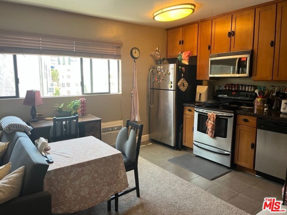 Photo of Listing #25521875