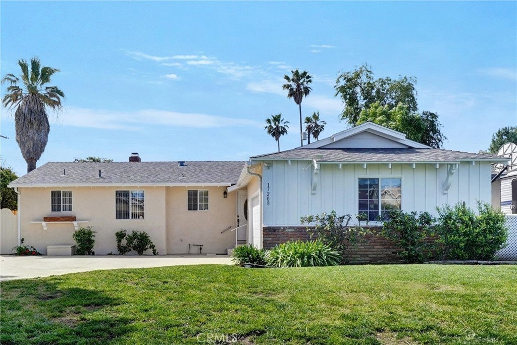 Photo of Listing #SR25075577