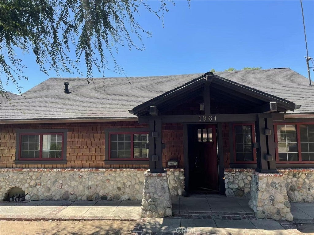 Photo of Listing #WS25074234