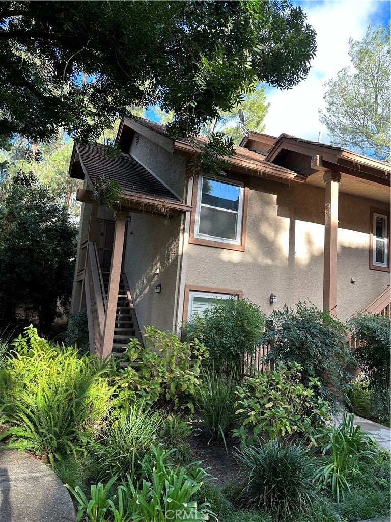 Photo of Listing #SR25076385