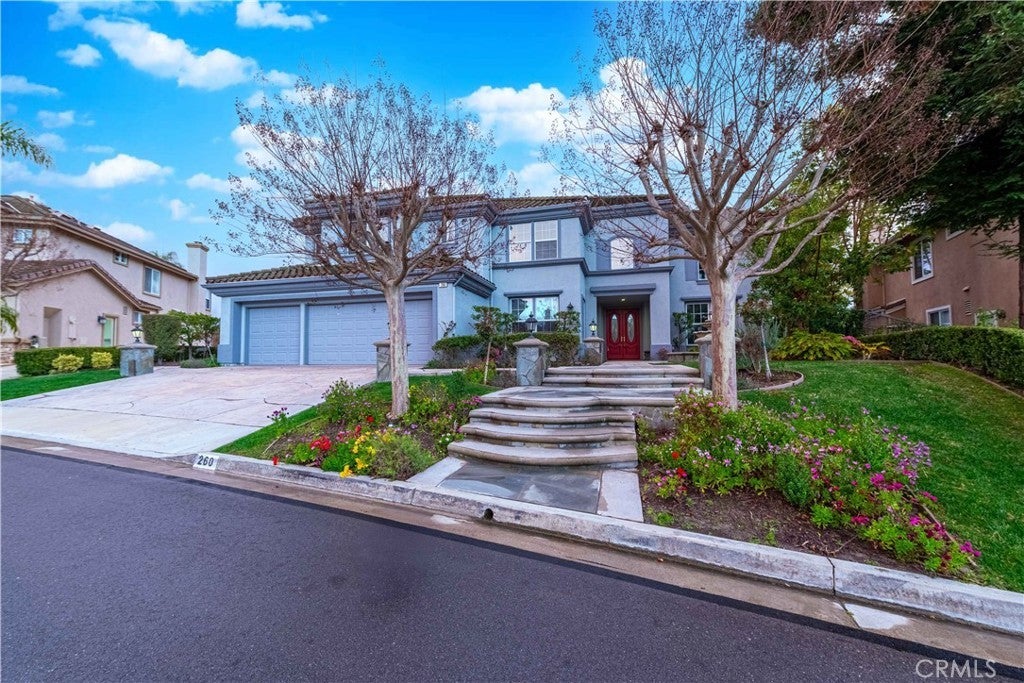 Photo of Listing #SR25076033