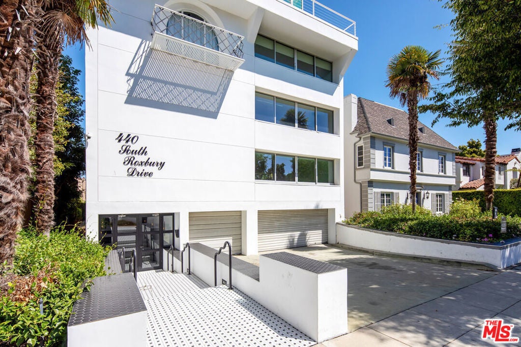 Photo of Listing #25522953