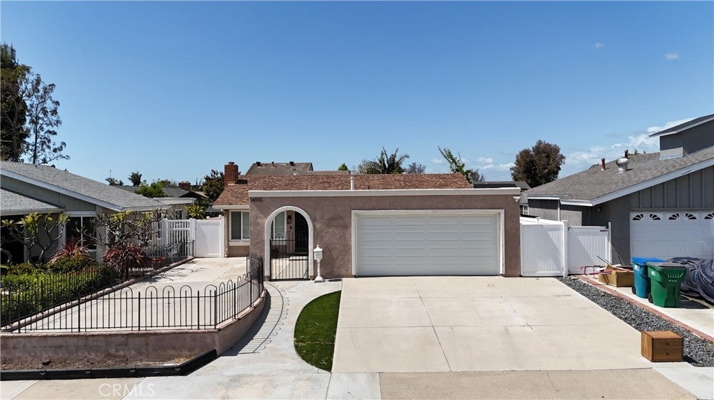 Photo of Listing #OC25077612