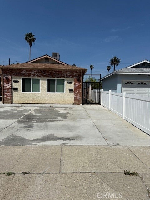 Photo of Listing #SR25077905