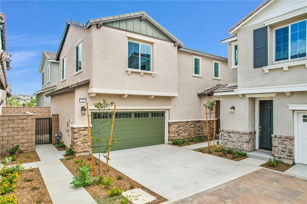 Photo of Listing #PW25077241