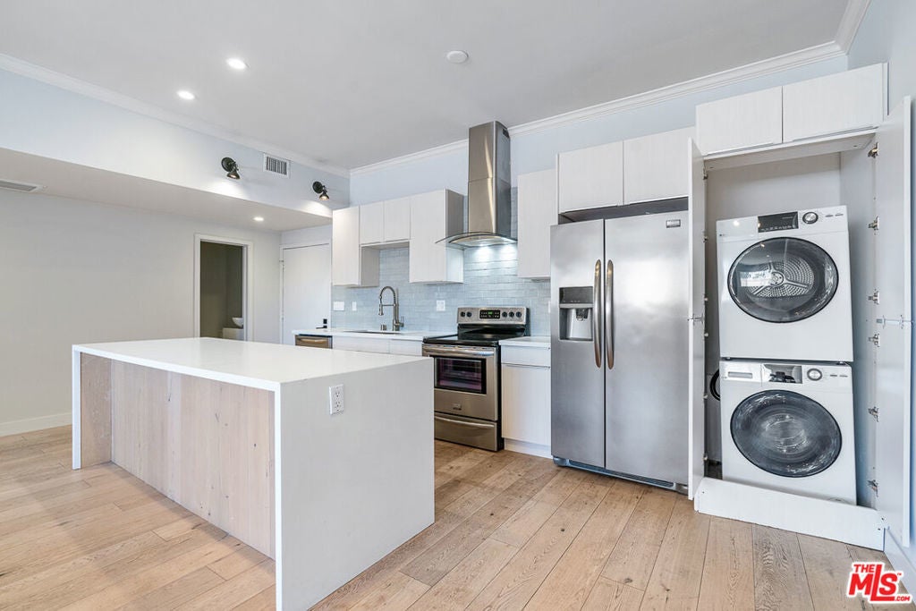 Photo of Listing #25523673