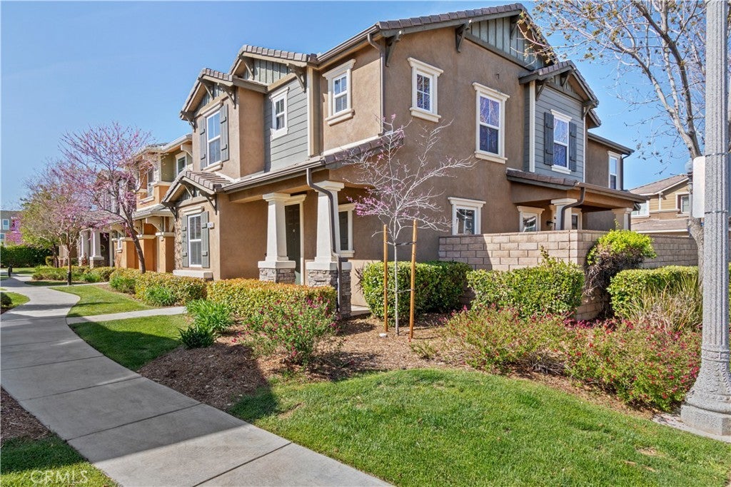 Photo of Listing #SR25079781