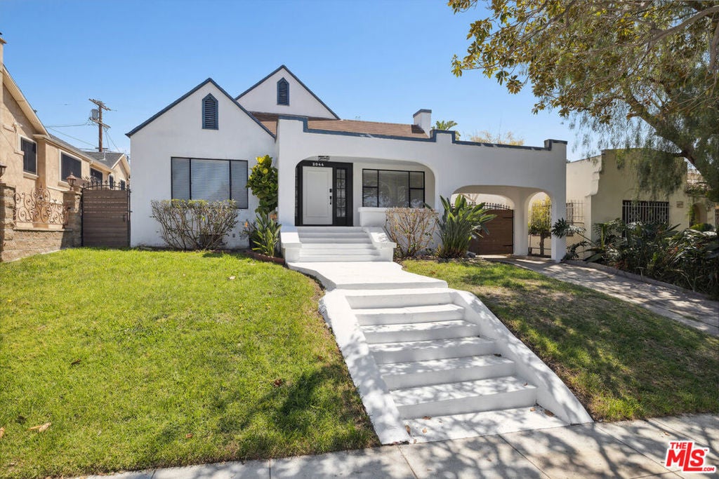 Photo of Listing #25524211