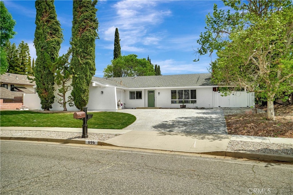 Photo of Listing #SR25079809