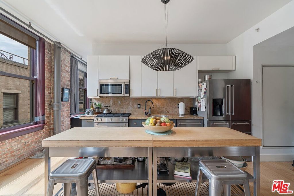 Photo of Listing #25524517