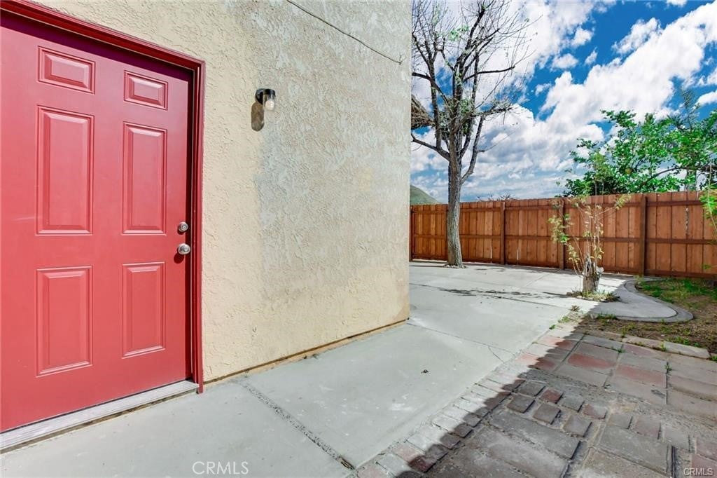 Photo of Listing #IV25081120