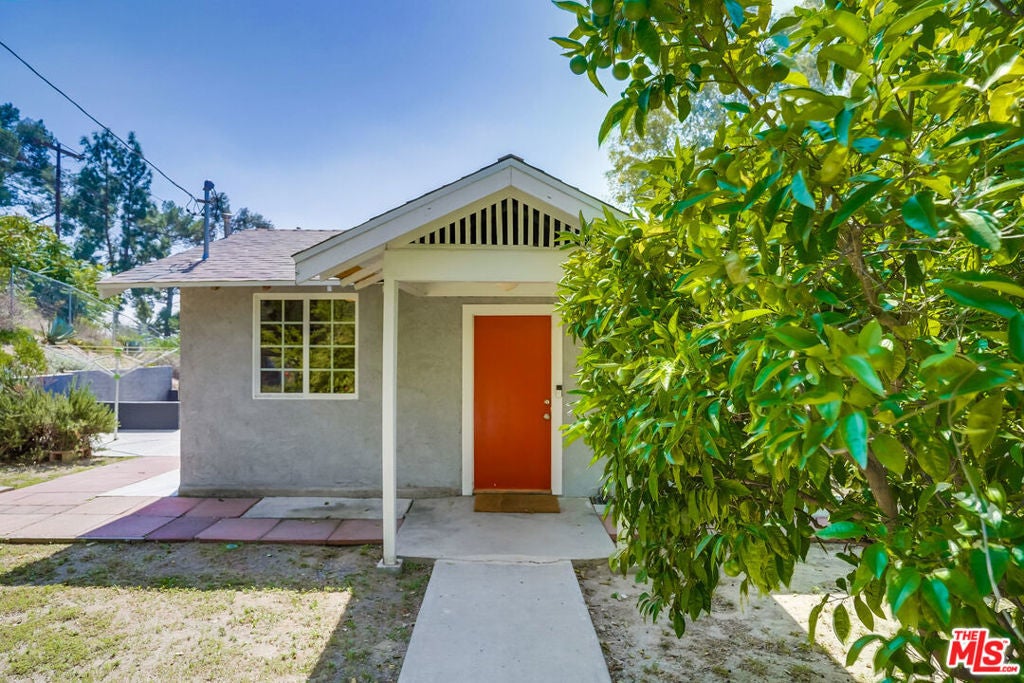 Photo of Listing #25524781