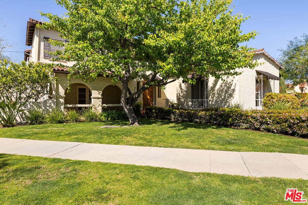 Photo of Listing #25524111