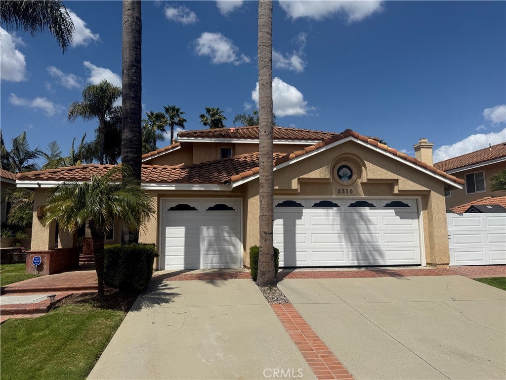 Photo of Listing #IV25074495