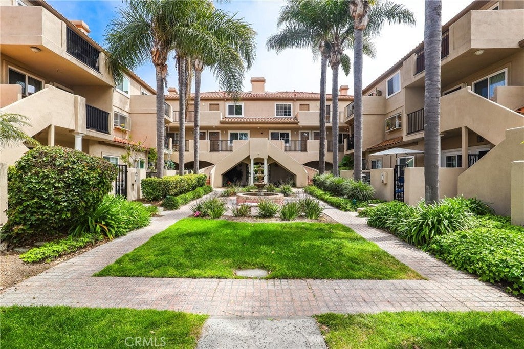 Photo of Listing #OC25081603