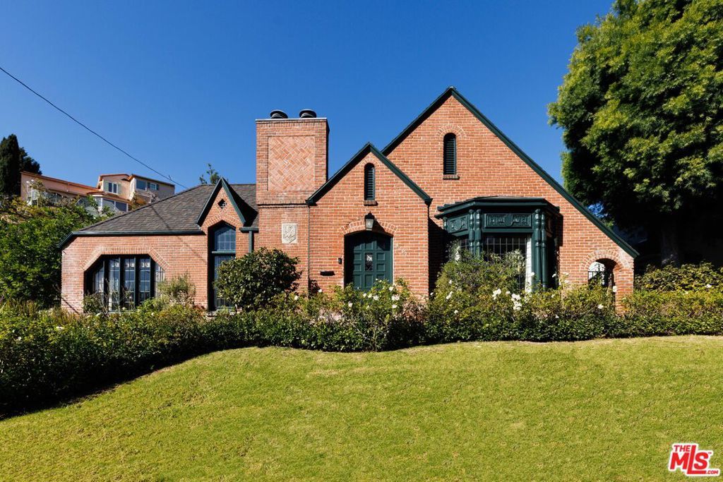 Photo of Listing #24418115