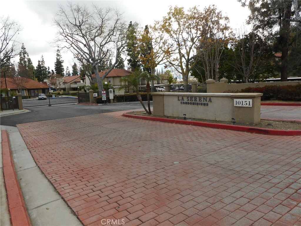 Photo of Listing #IV25081849