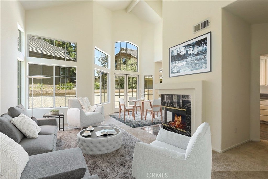 Photo of Listing #OC25082183