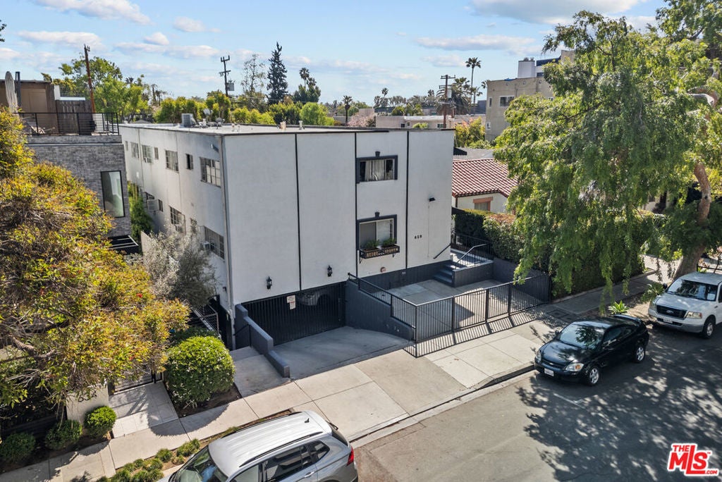 Photo of Listing #25522877