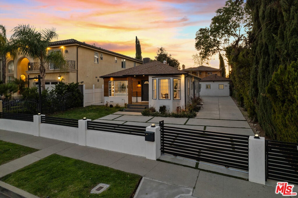 Photo of Listing #25525365