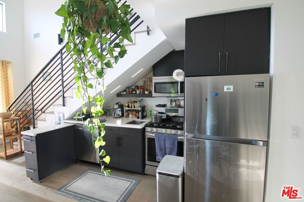 Photo of Listing #25525743