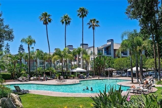 Photo of Listing #SR25069477