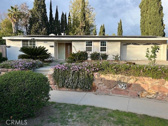 Photo of Listing #SR25083522