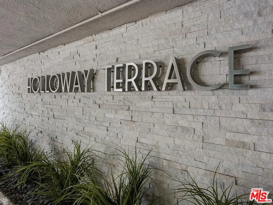 Photo of Listing #25525797