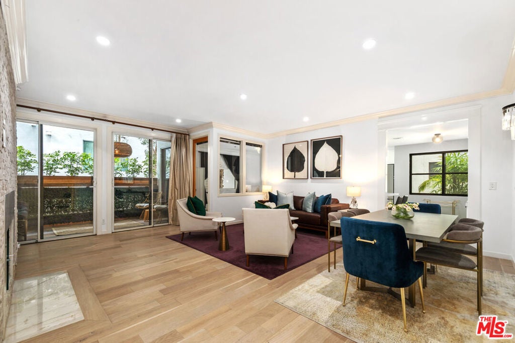 Photo of Listing #25526143