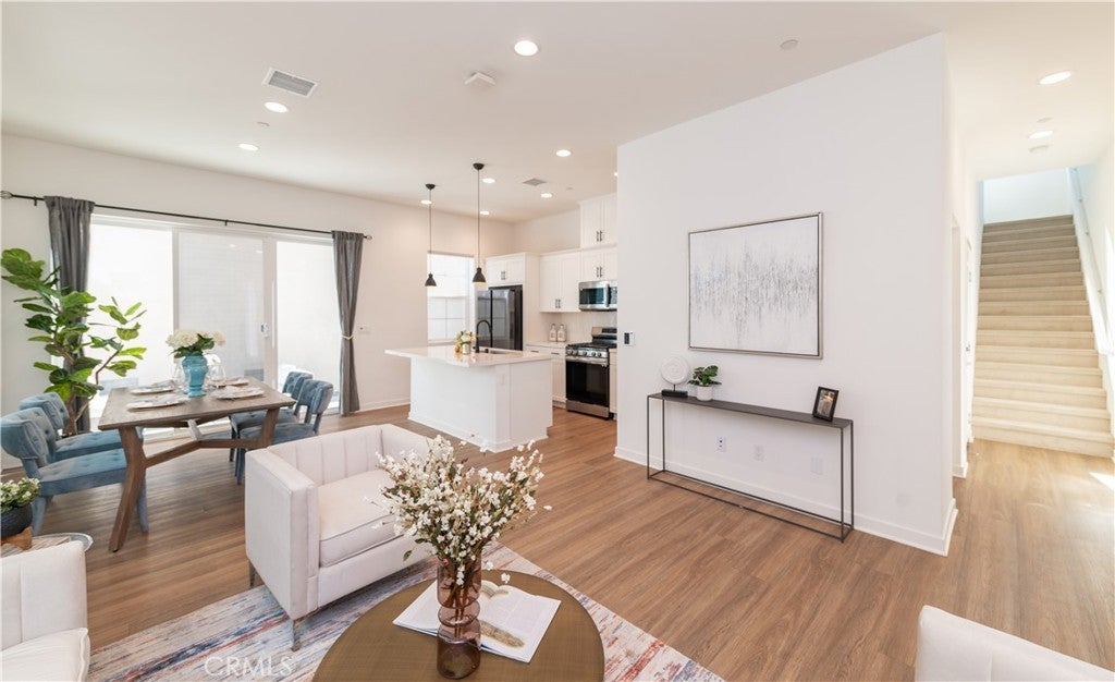 Photo of Listing #OC25084462