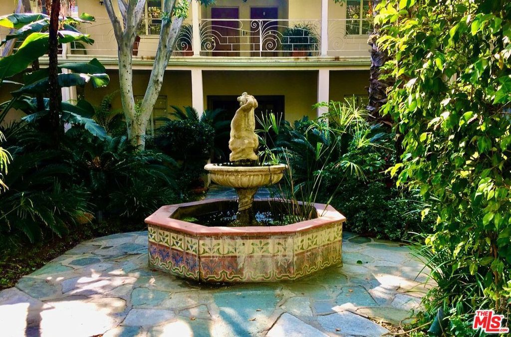 Photo of Listing #25526519