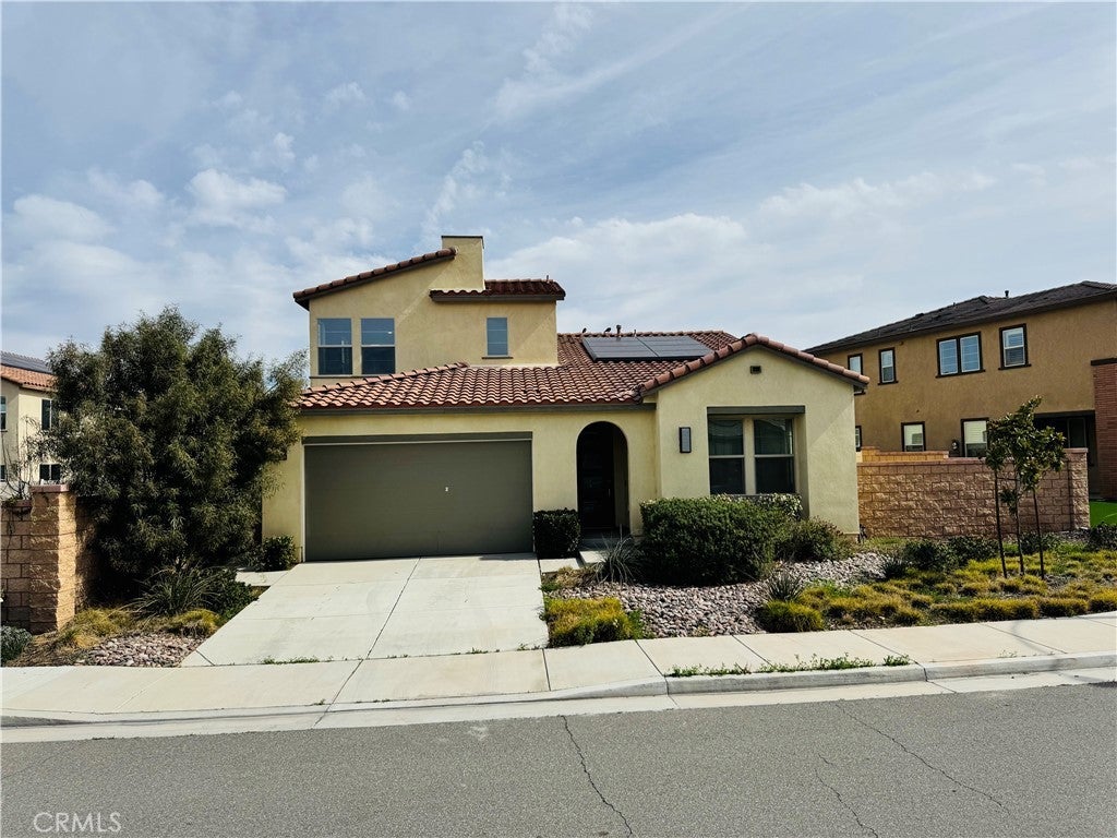 Photo of Listing #IV25085029