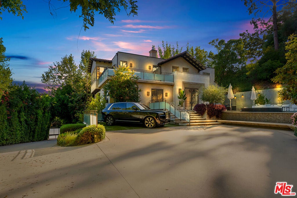 Photo of Listing #25526925