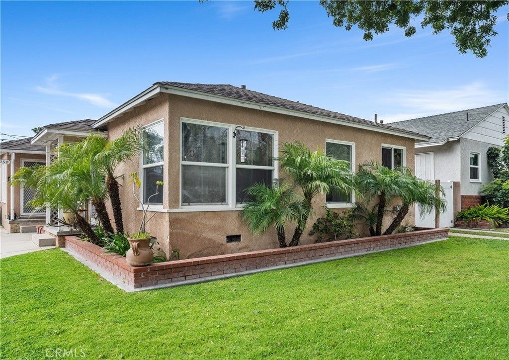 Photo of Listing #NP25085256