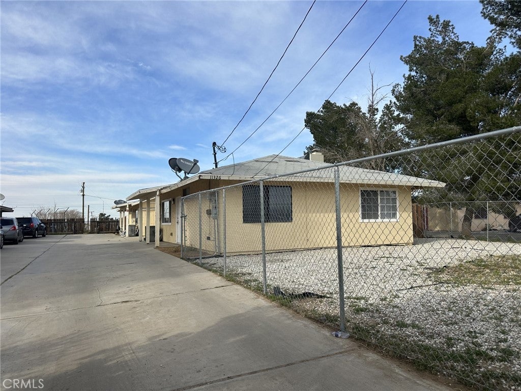 Photo of Listing #IV25085326