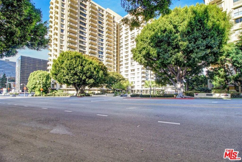 Photo of Listing #25527157