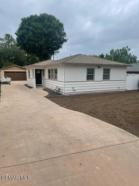 Photo of Listing #225001915