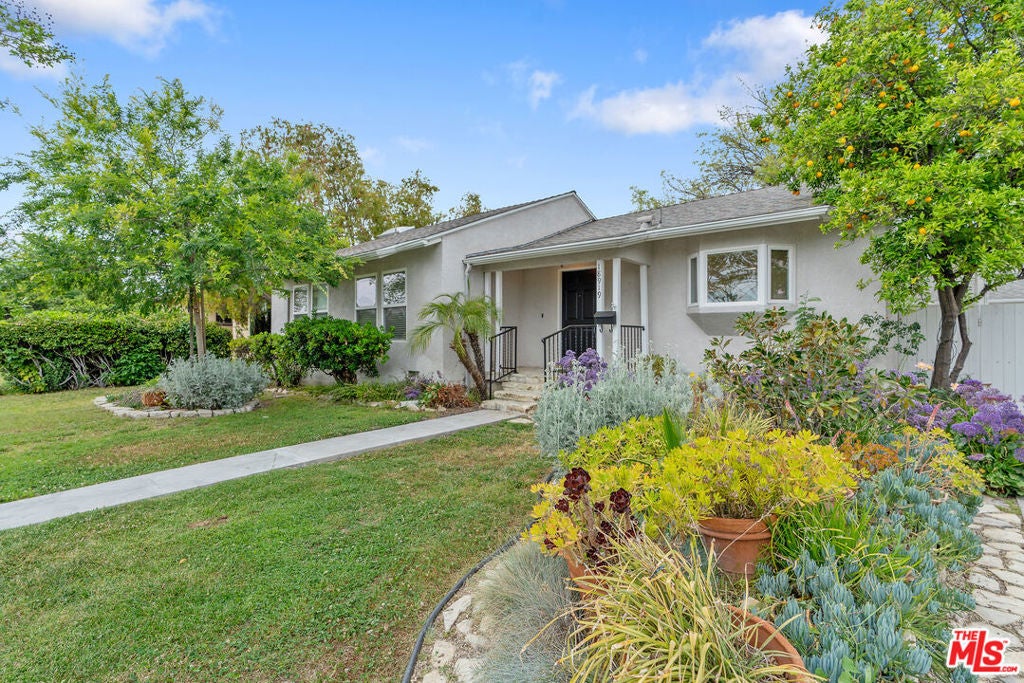 Photo of Listing #25527437