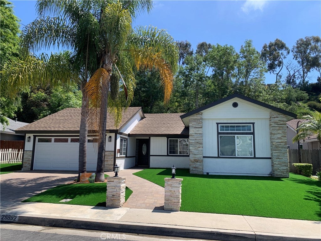 Photo of Listing #OC25080145