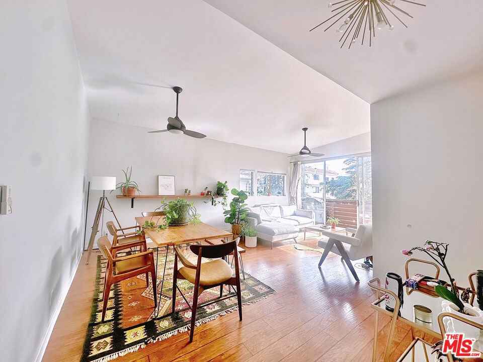 Photo of Listing #25527025