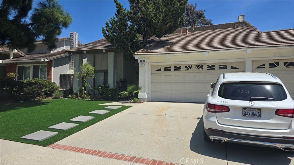 Photo of Listing #SR25087658