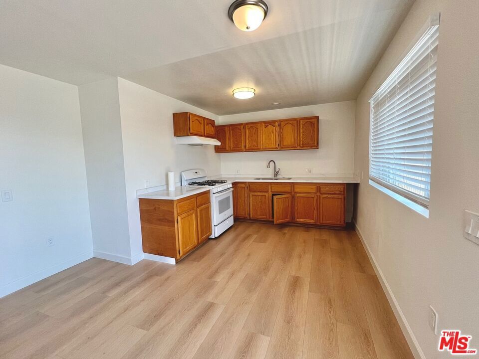 Photo of Listing #25528531