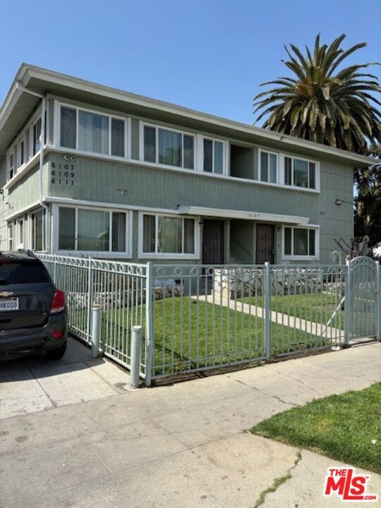 Photo of Listing #25528557