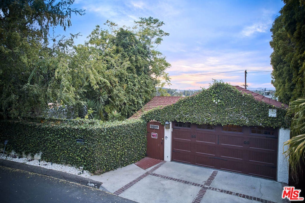 Photo of Listing #25528689