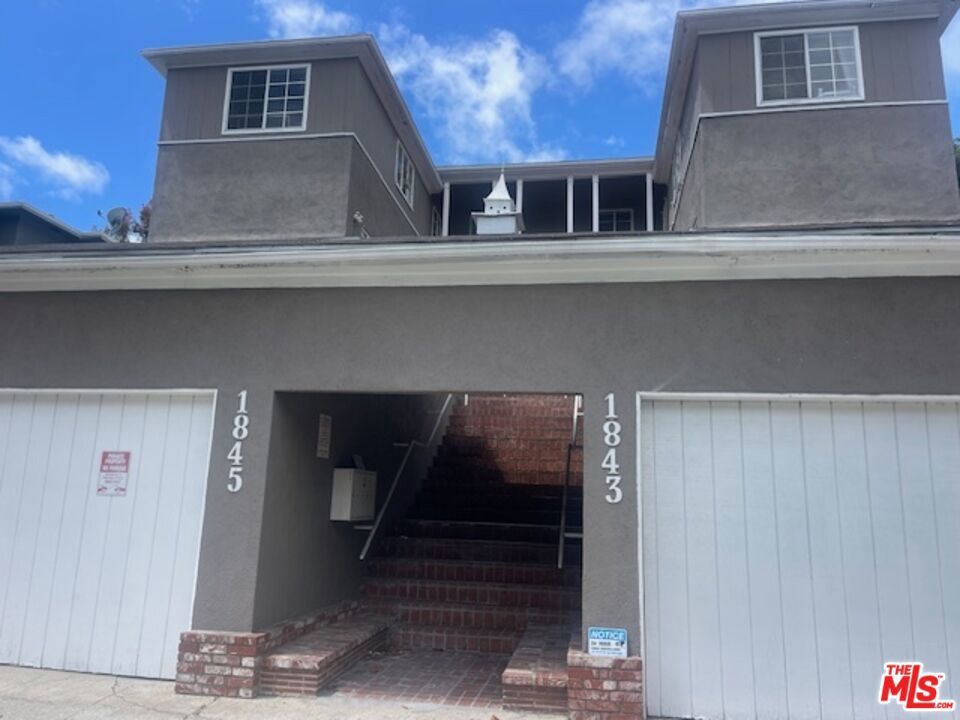 Photo of Listing #25528925