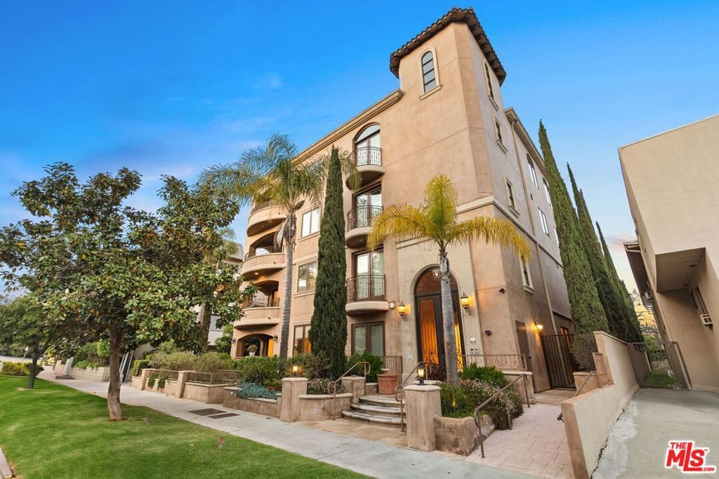 Photo of Listing #25528943